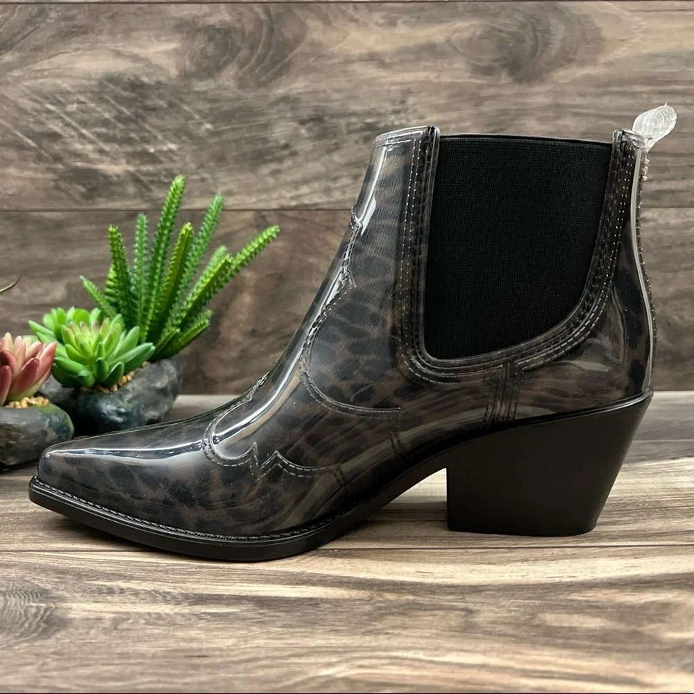 NIB Sam Edelman Winona Western Ankle Rain Bootie Bootie Dark Leopard 8M 38